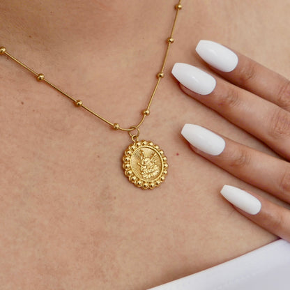 saraswati necklace wearing